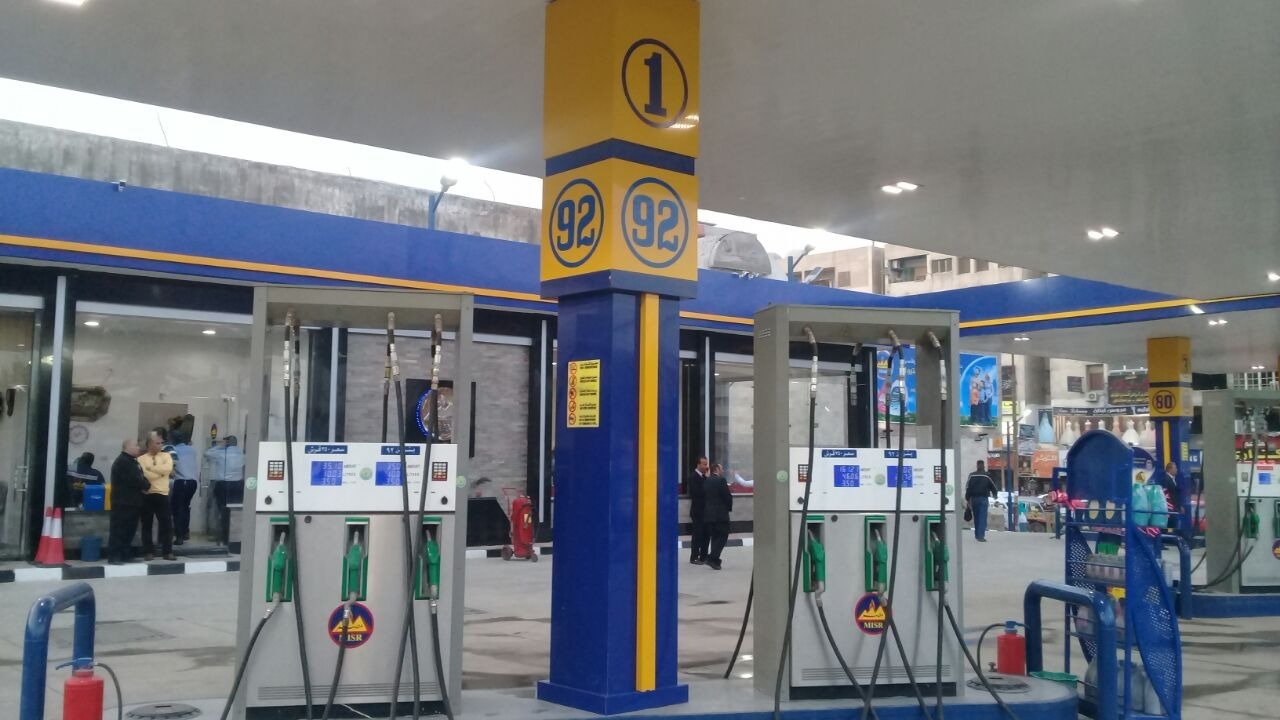أسعار البنزين الجديدة بعد ارتفاع الوقود في مصر - شبابيك