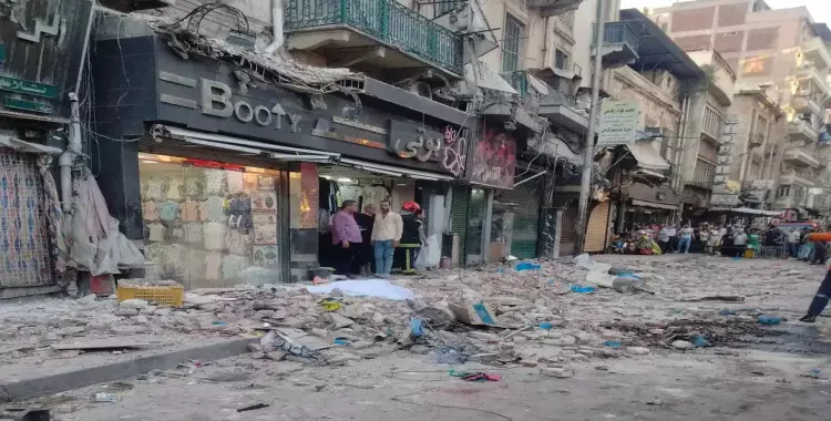 انهيار عقار الإسكندرية بباكوس اليوم.. سقوط ضحيتين (صور)