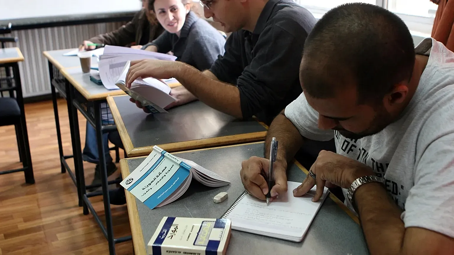 هل تطلب التصنيفات العالمية دخول طلاب أجانب للجامعات؟ تدوينة تقلب الموازين وتفكك رواية مدبولي