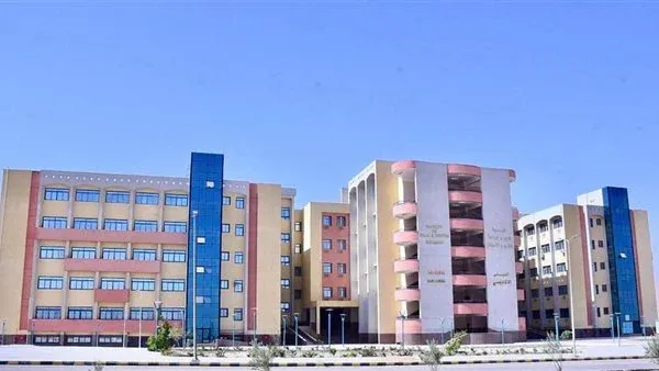 وهم الثانوية العامة.. نجاح 34% فقط بالفرقة الأولى طب أسنان في جامعة سوهاج