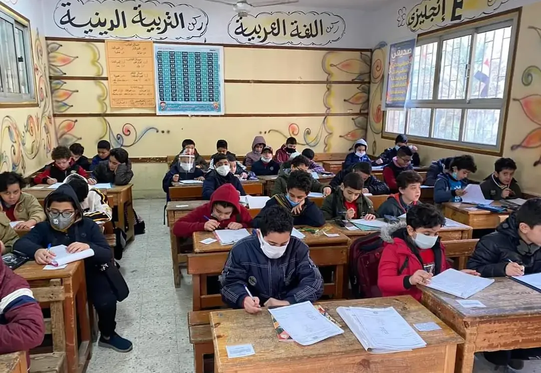 حقيقة صدور قرارات جديدة بشأن خصم درجات الغياب والسلوك لطلاب المدارس