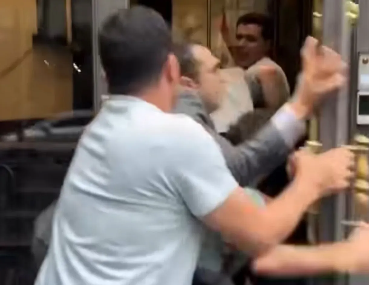 تفاصيل جديدة في واقعة الهجوم على مقر البعثة المصرية في نيويورك «فيديو»