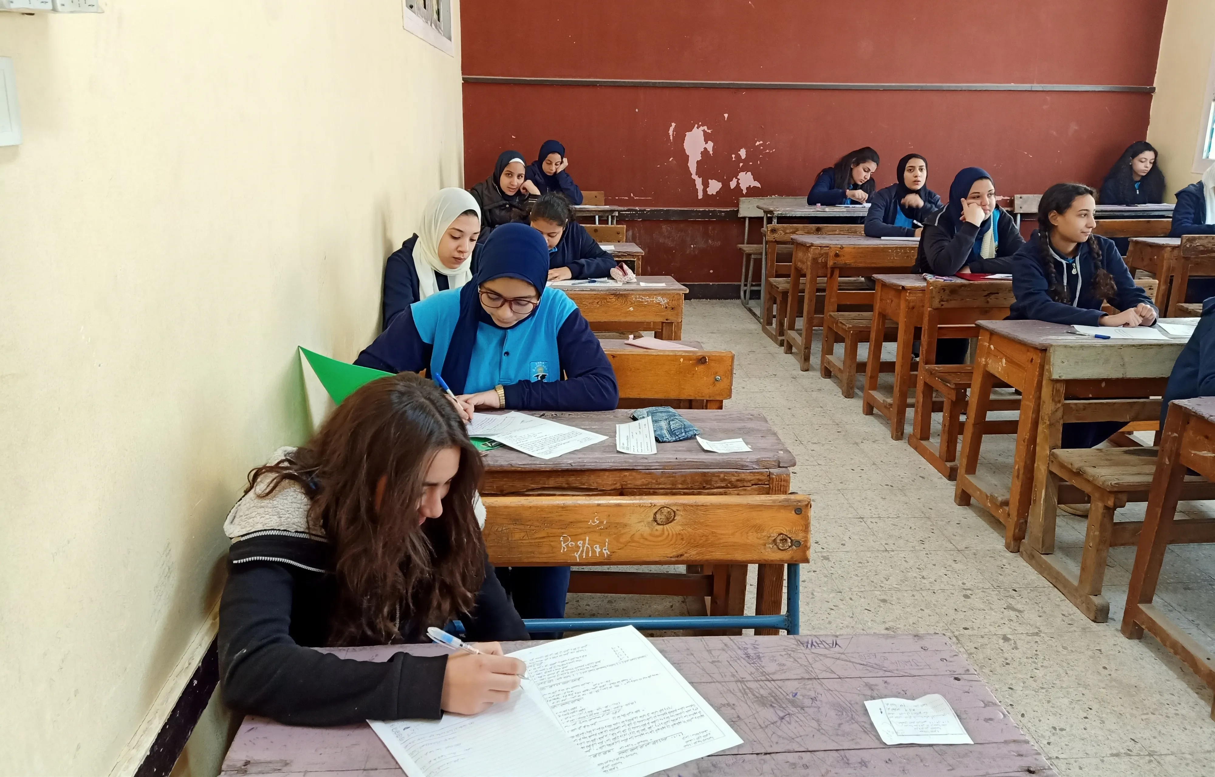 جدول امتحانات شهر نوفمبر الصف الأول الثانوي 2025 محافظة القاهرة