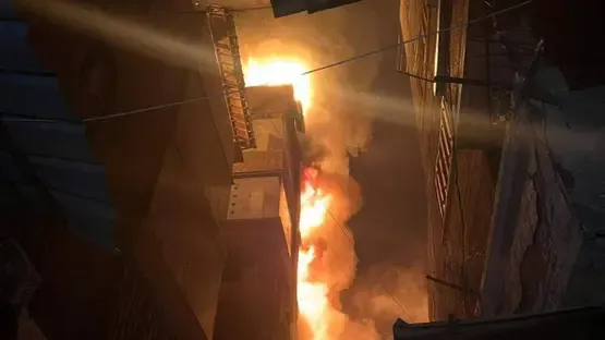 حريق المنصورة بسوق الخواجات.. ضحايا ودمار مصنع ملابس رأفت صيام