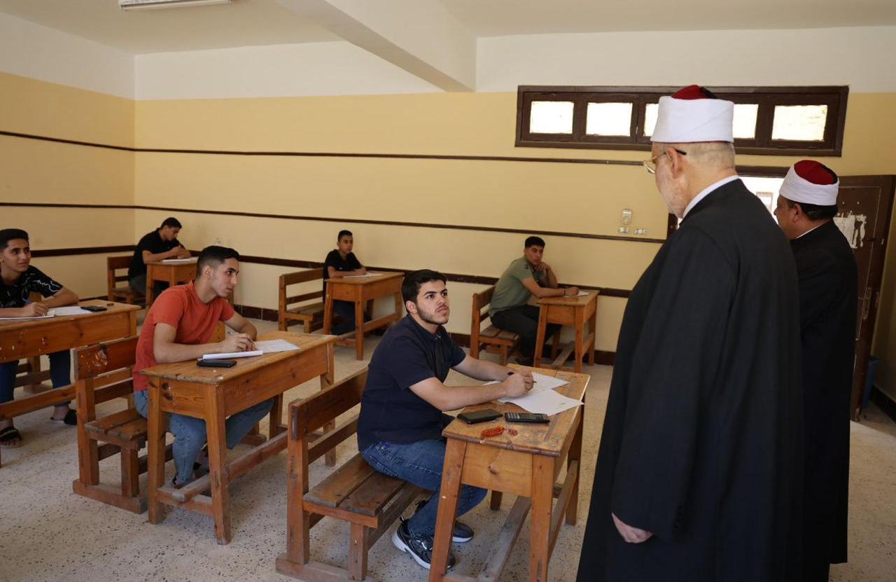 جدول امتحانات الصف الثاني الإعدادي بمعاهد البحوث الإسلامية الترم الثاني 2026