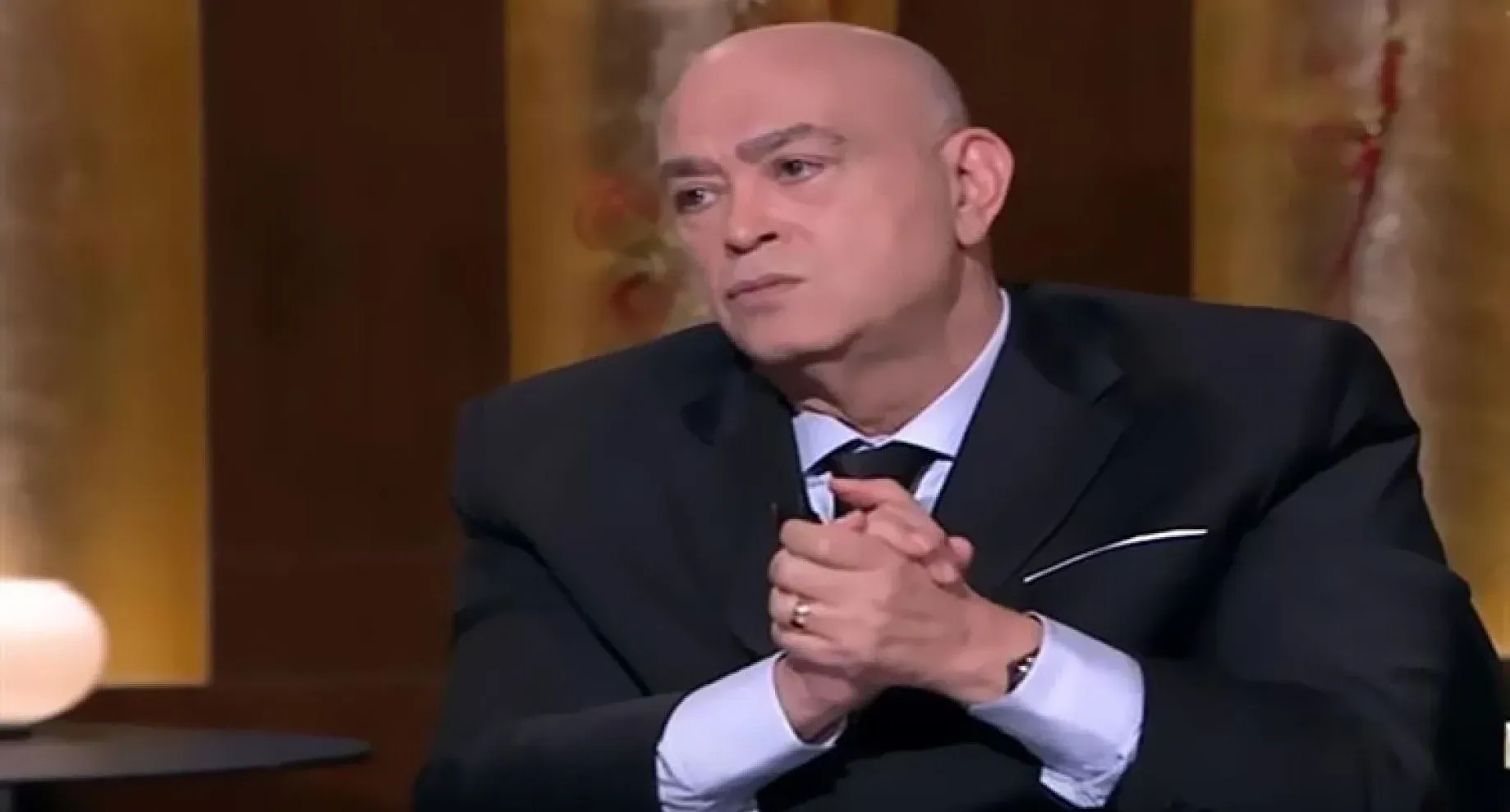 عماد أديب ينتقد ترامب لعدم إقصاء حماس نهائيا (فيديو)
