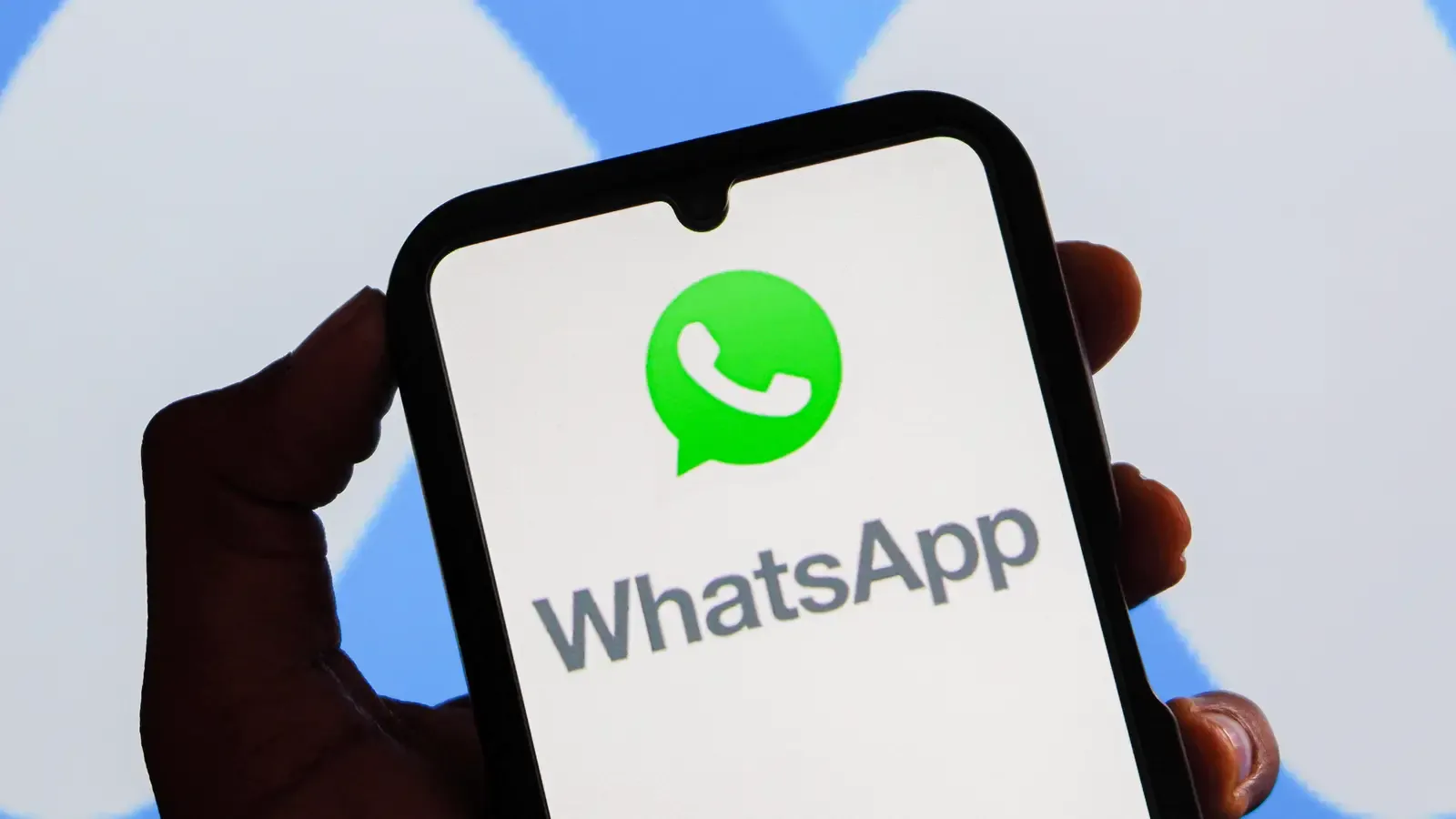 وزارة العمل تطلق خدمة جديدة للرد على استفسارات المواطنين عبر واتساب
