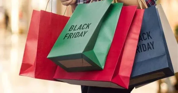 ما هو الجمعة السوداء؟.. موعدها وسبب تسميتها والفرق بينها وبين البيضاء والصفراء
