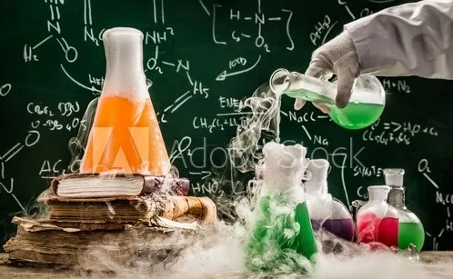 توزيع درجات الكيمياء تالتة ثانوي 2026.. كم سؤال؟