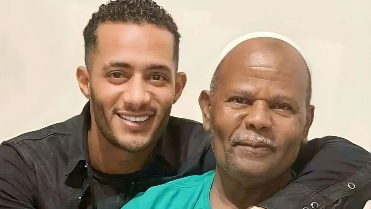 الشيخ محمد جبريل ينعي والد محمد رمضان ويروي ذكرياته معه