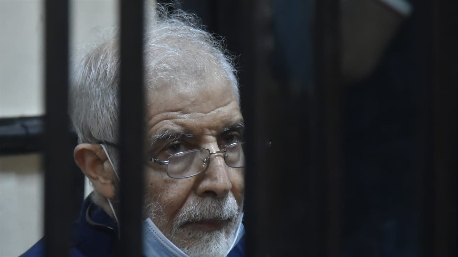 المؤبد للإخواني محمود عزت و36 آخرين لاتهامهم بالتخابر مع دول أجنبية