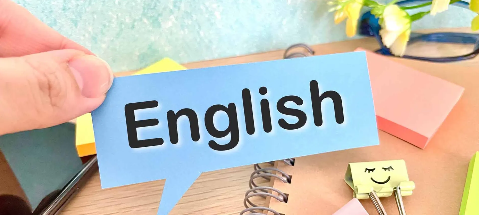 امتحانات الأضواء لغة إنجليزية أولى ثانوي شهر أبريل 2026 بالحل