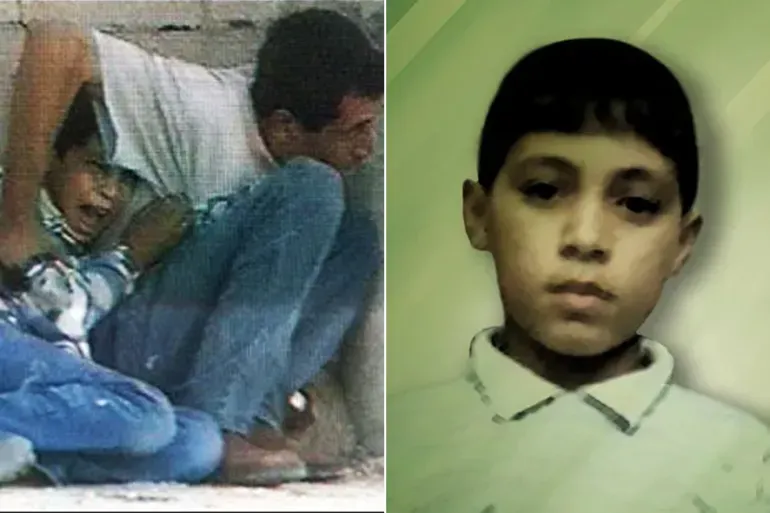 صورة هزت العالم تعود من جديد.. قصة مقتل محمد الدرة في المناهج المصرية