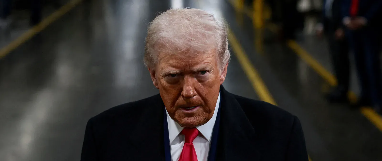 اقتربت الساعة المنتظرة.. موعد انتهاء مهلة ترامب إيران