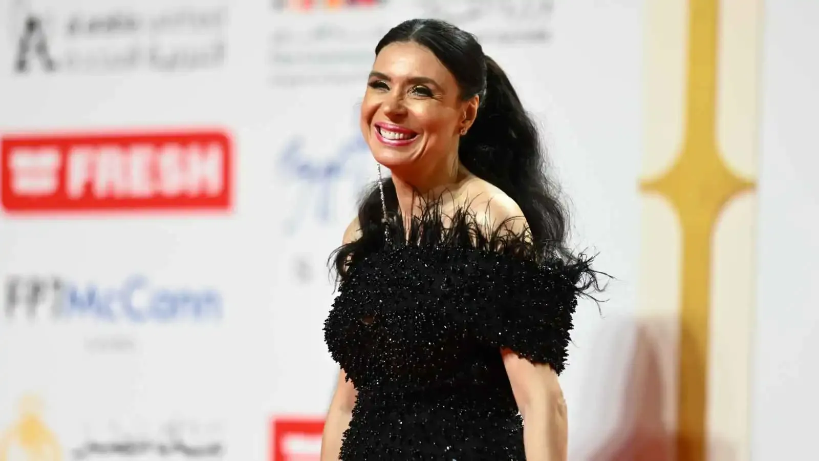 اقتراح الراقصة دينا لزواج صحي: «عقد صالح للتجديد»