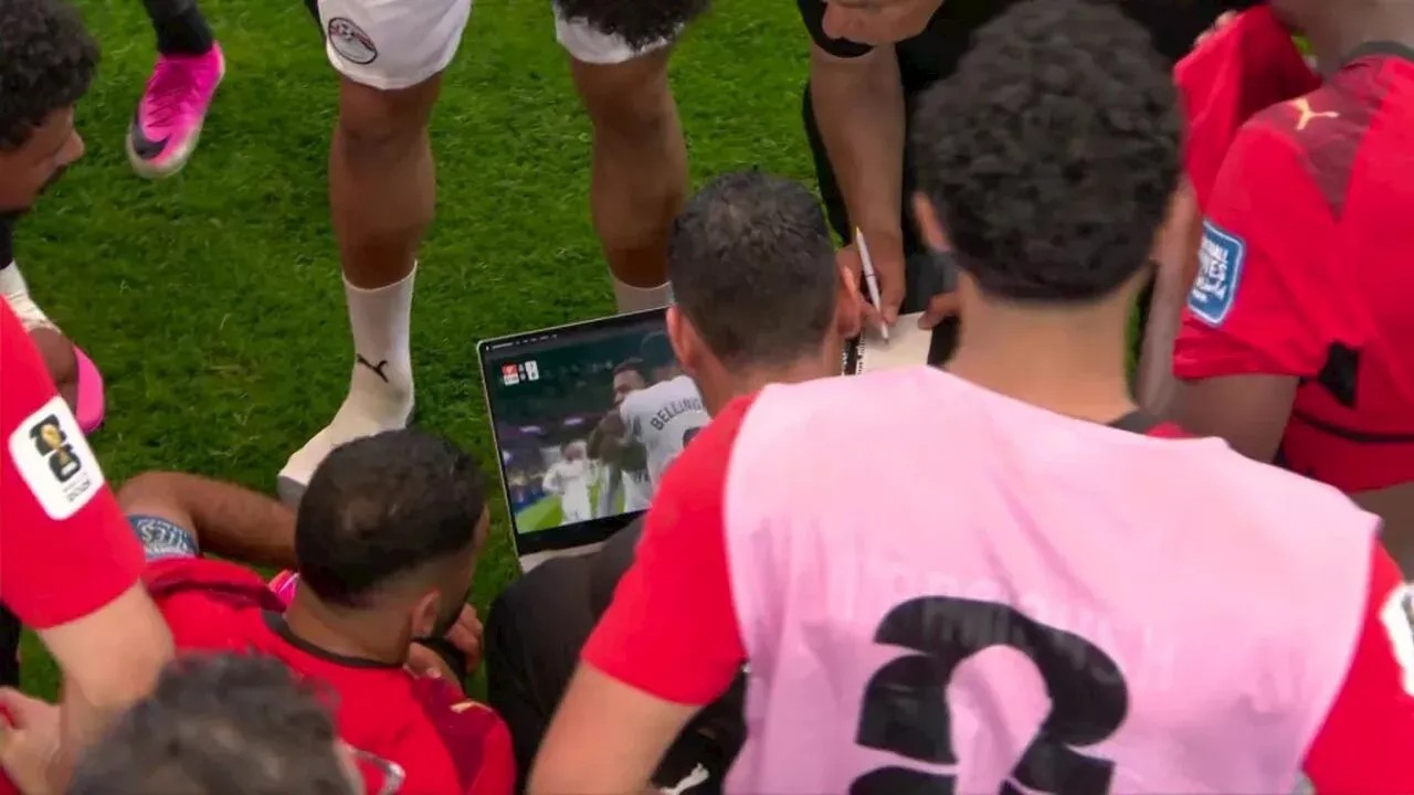 سبب ركلة محمد صلاح الأسطورية.. الصحف العالمية تشيد بالتحليل الفني لمنتخب مصر