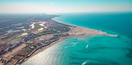 علم الروم يعيد رسم مستقبل الساحل الشمالي باستثمارات قطرية تصل لـ29.7 مليار دولار