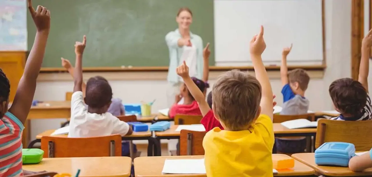 رسمياً.. أسعار الكتب المدرسية لطلاب المدارس التجريبية 2026