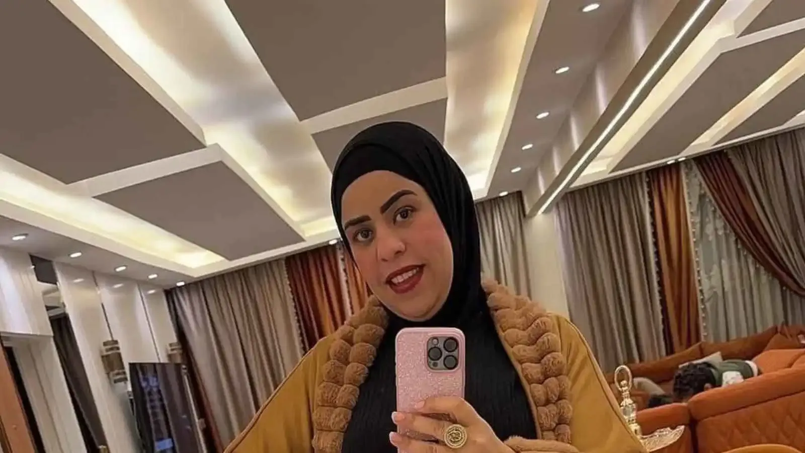 بعد تأجيلها.. موعد محاكمة أم مكة في قضية غسيل الأموال