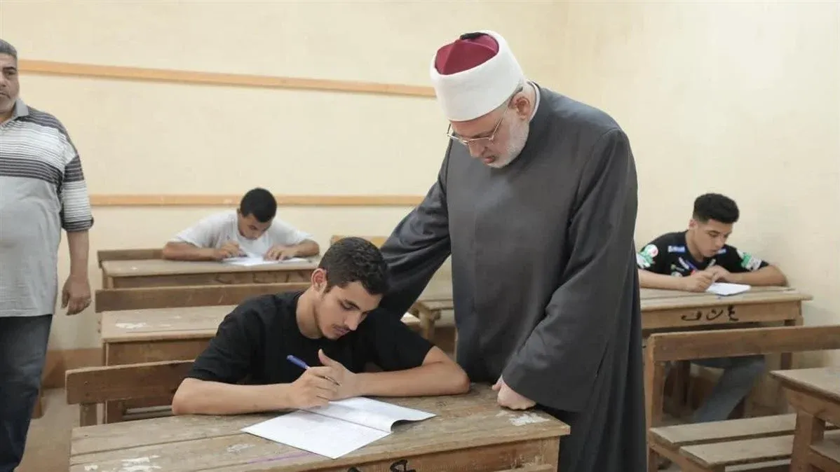 نسبة نجاح الثانوية الأزهرية 2025 علمي أعلى من القسم الأدبي