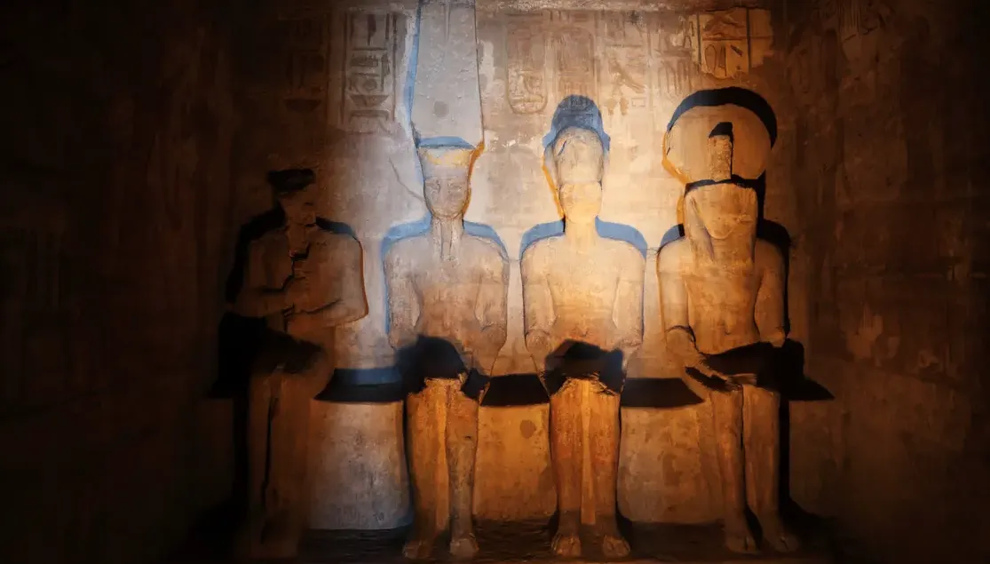 إلغاء احتفال تعامد الشمس على وجه رمسيس بأبو سمبل.. ما السبب؟