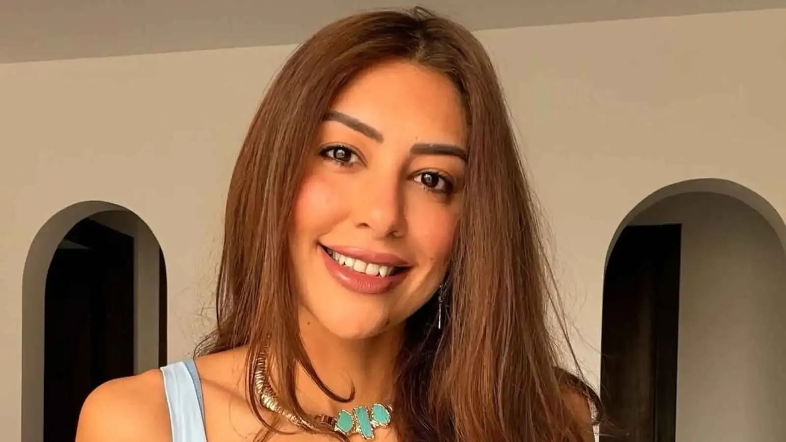 من هي زوجة أحمد السعدني الثانية ميرنا الهلباوي؟