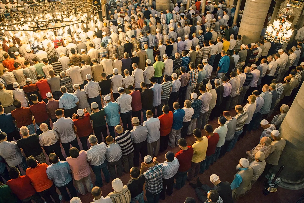 كم ركعة صلاة القيام؟.. جميع الأدعية في العشر أيام الأخيرة