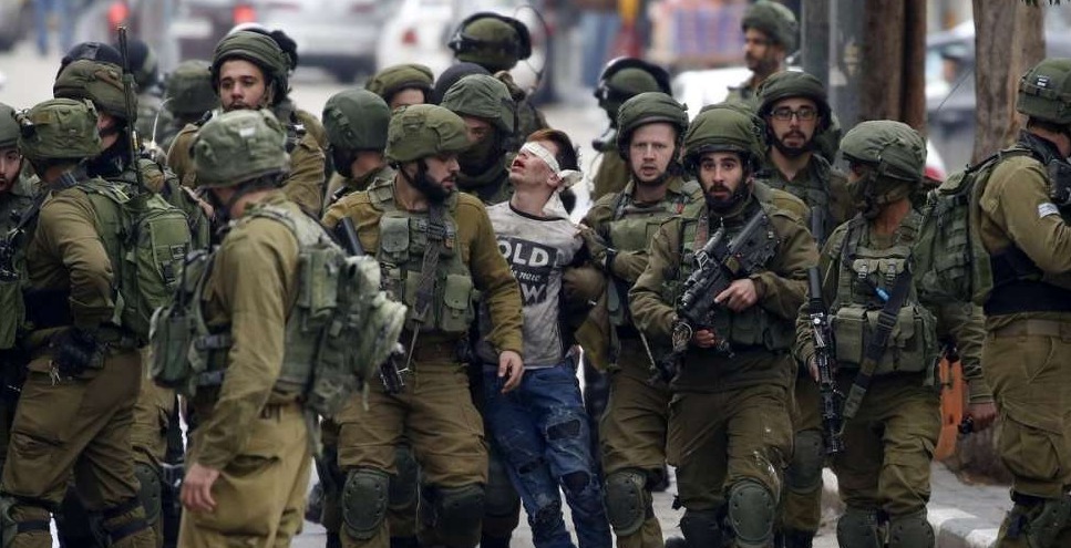 قوات الاحتلال تعتقل 21 فلسطينيًا في الضفة الغربية والقدس