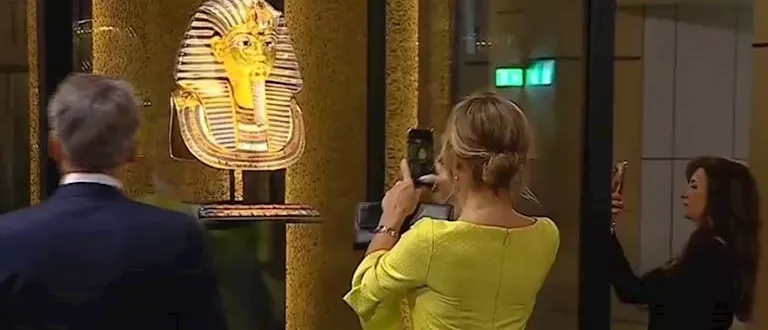 لأول مرة عرض توت عنخ  آمون في المتحف المصري الكبير