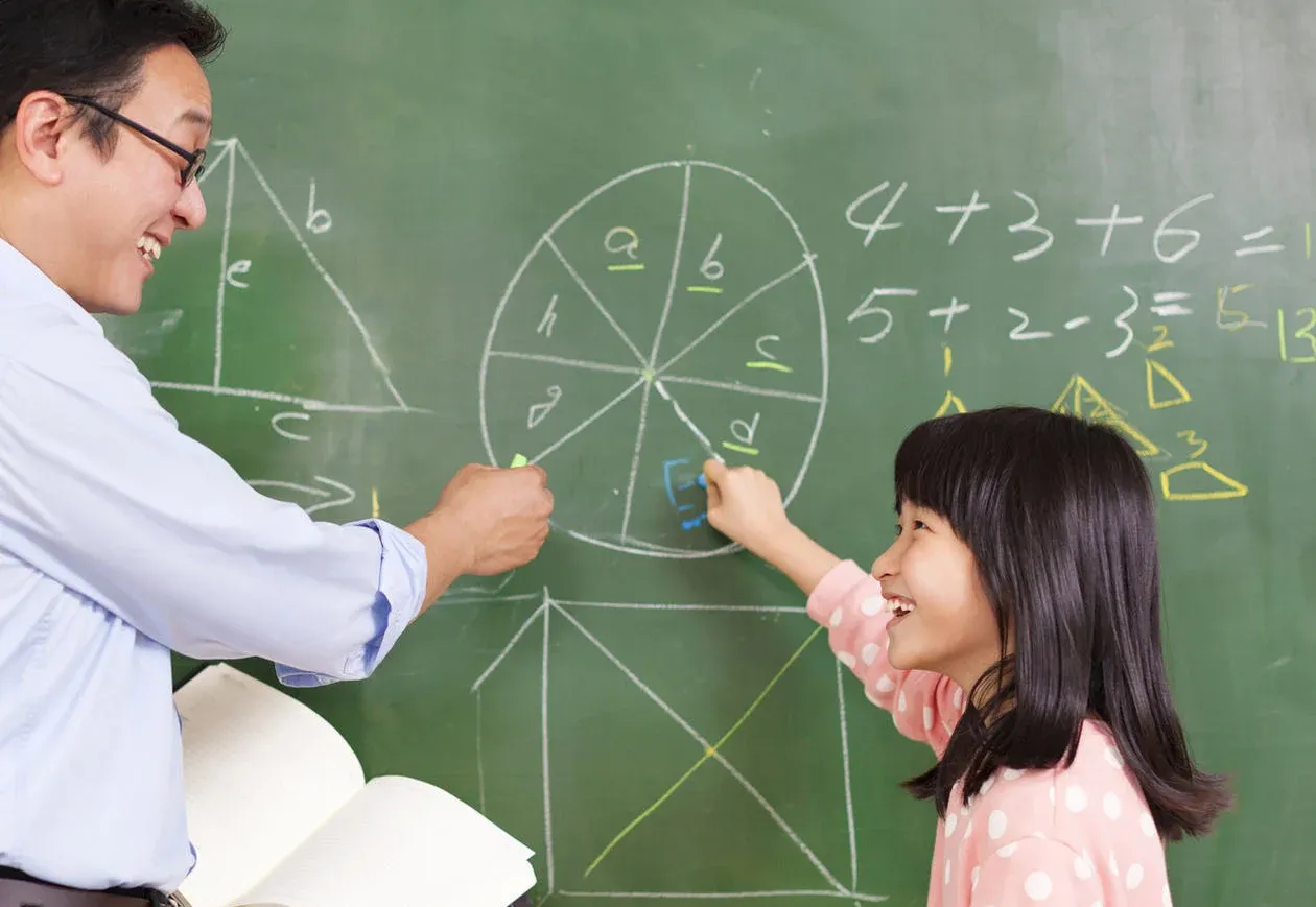 امتحانات كتاب الأضواء شهر نوفمبر math للصف الثاني الابتدائي 2026 بالإجابات