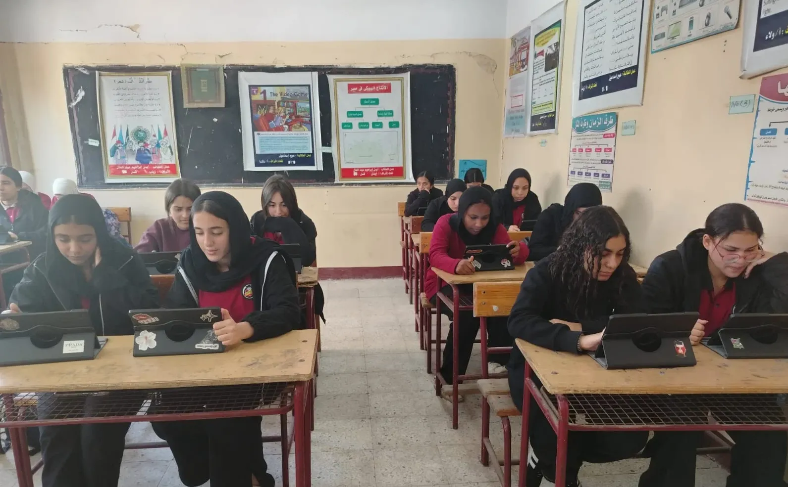 جدول امتحانات شهر مارس 2026 لطلاب أولى ثانوي محافظة أسوان