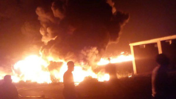  سبب حريق بنزينة التعاون بشارع رمسيس اليوم وهل يوجد ضحايا؟ 