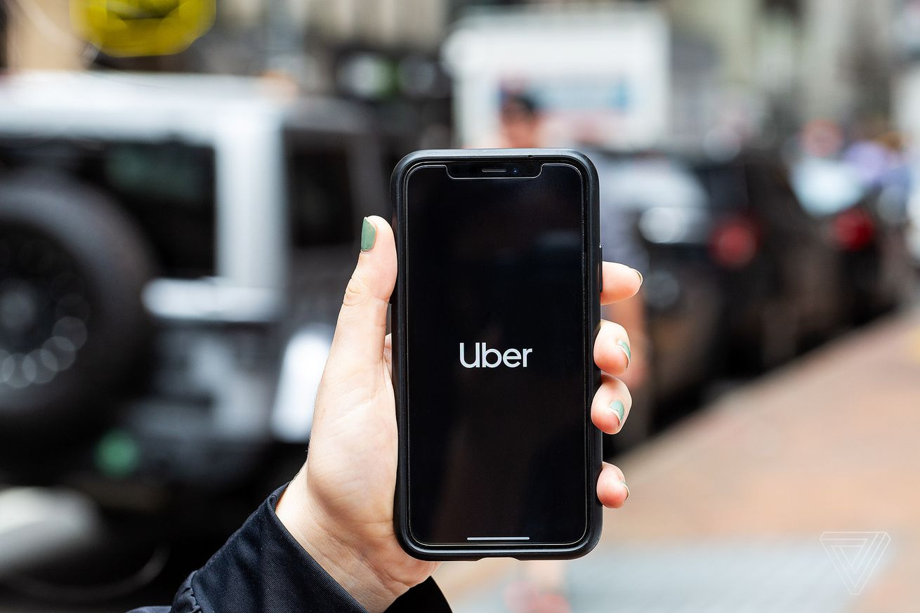 أوبر تعلن إيقاف خدمة Uber Shuttle في مصر