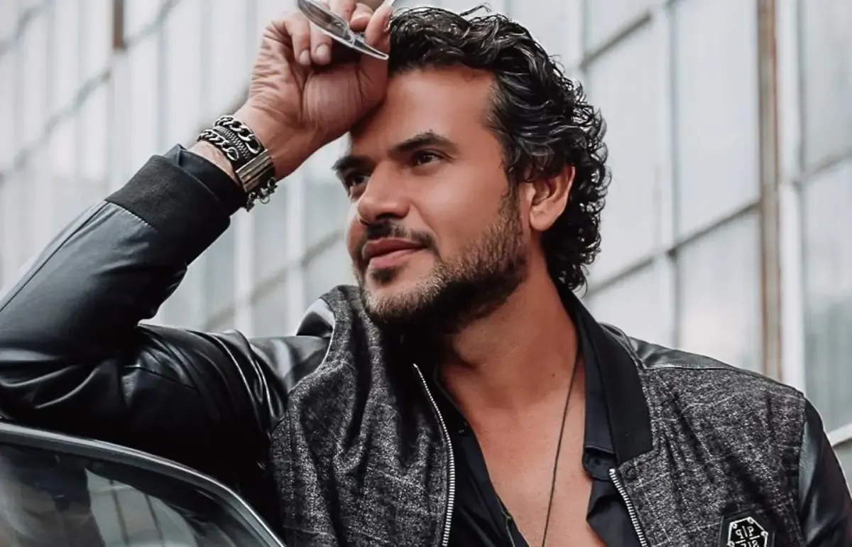 سبب إلغاء حفلة سامو زين في مصر.. «محبوس بسبب الحرب»