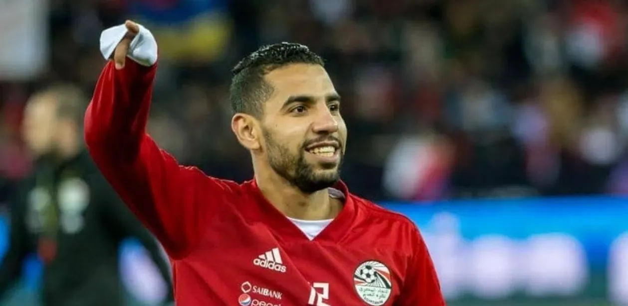 صورة تظهر حجم الألم.. هل دخل مرض مؤمن زكريا مرحلة أكثر صعوبة؟