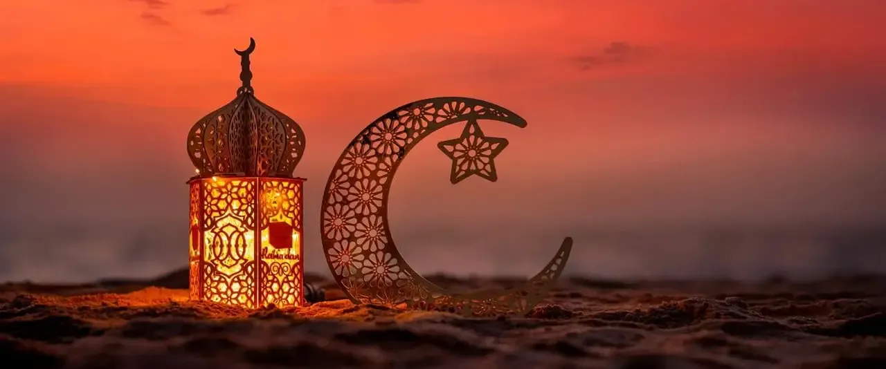 أجمل خلفيات رمضان فخمة 2026.. لمسات عصرية تزين الهواتف