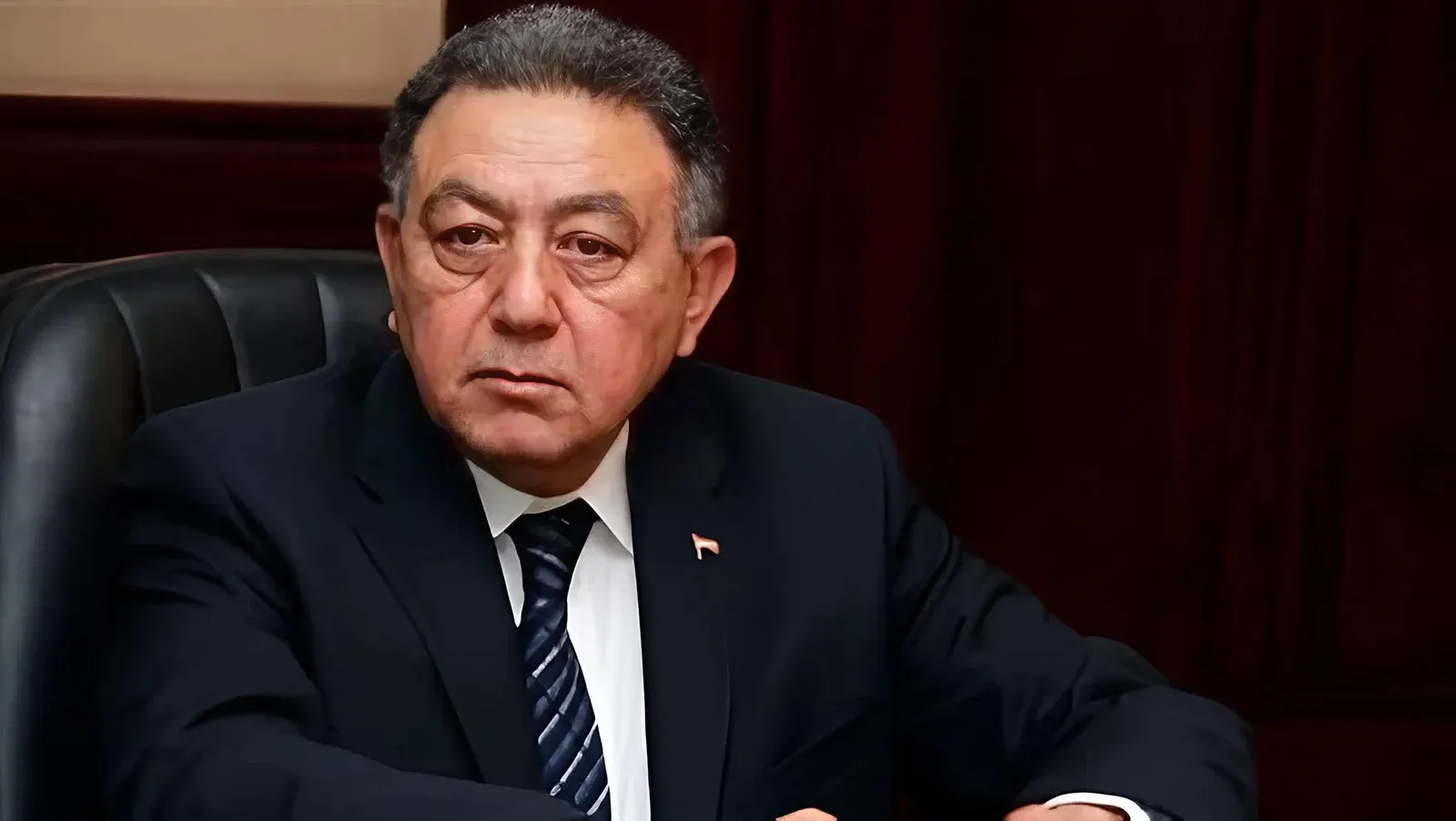 من هو الدكتور عمرو حلمي الذي توفي اليوم؟