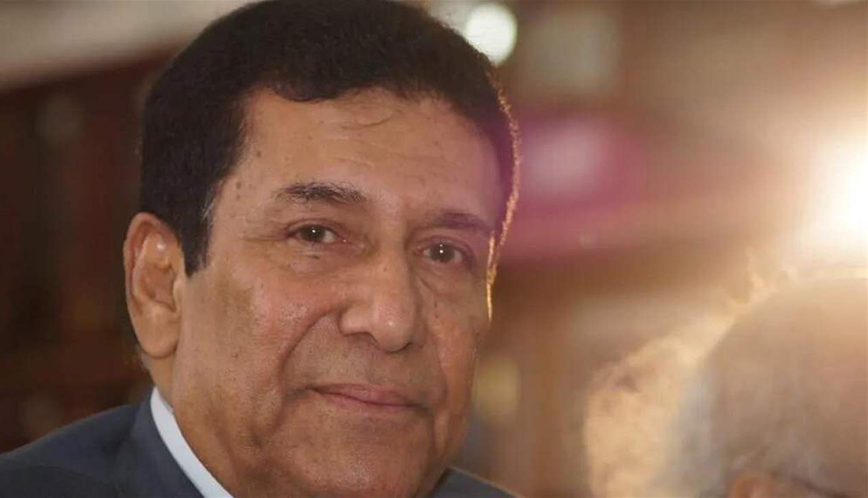 من هو الفنان عبدالرحمن الحداد وأبرز محطات مسيرته الإعلامية؟