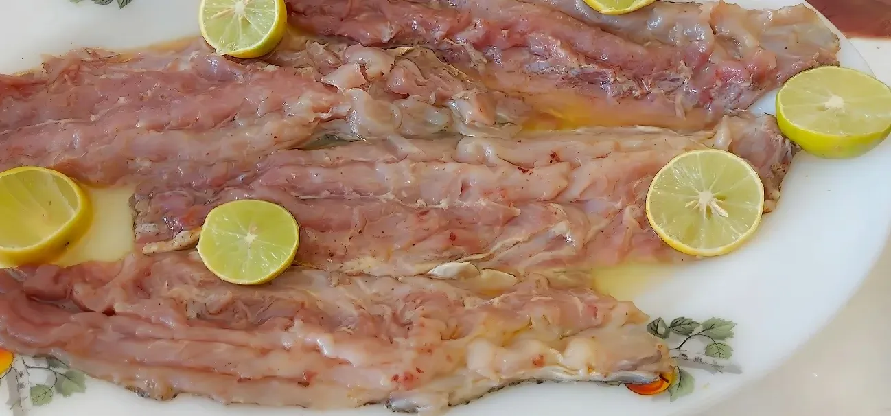 هل الفسيخ يسبب تسمم الحمل للجنين والأم؟..  بكتيريا قاتلة تخترق المشيمة