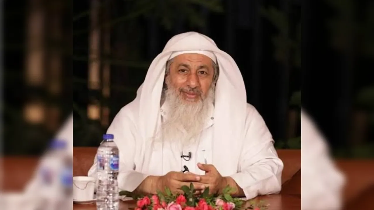 تخصصه الأصلي الهندسة.. من هو الشيخ مصطفى العدوي؟