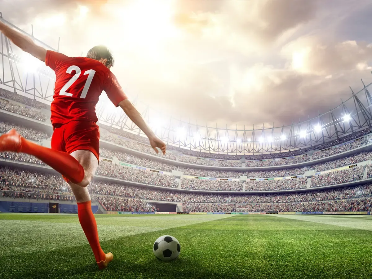 التصويب من الثبات هو عندما يقوم اللاعب بتسديد الكرة نحو المرمى بدون تحرك الجسم أو دوران صواب خطأ
