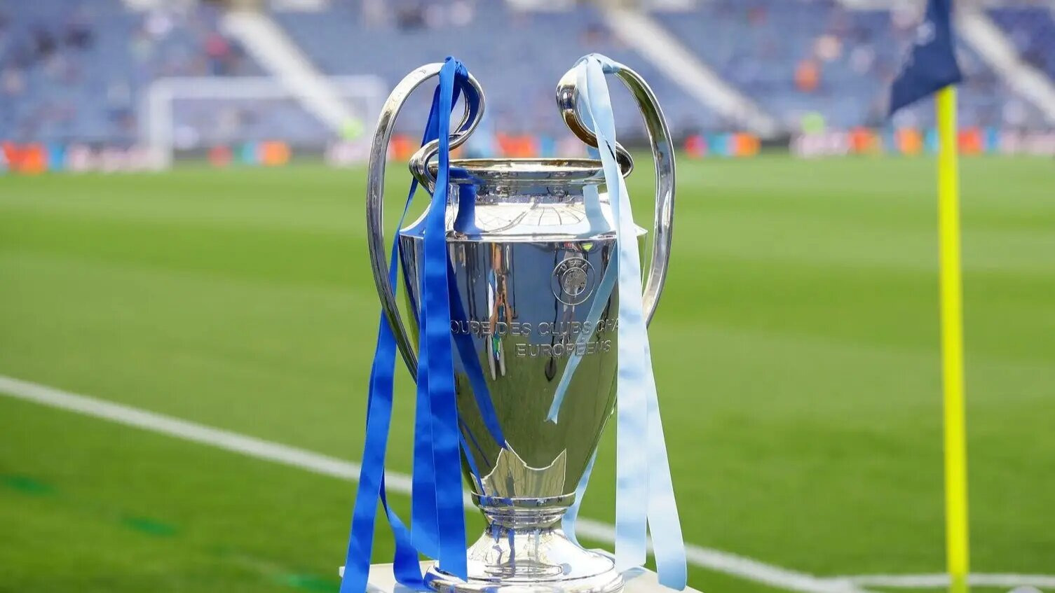  هل نهائي دوري أبطال أوروبا ذهاب وإياب؟ 