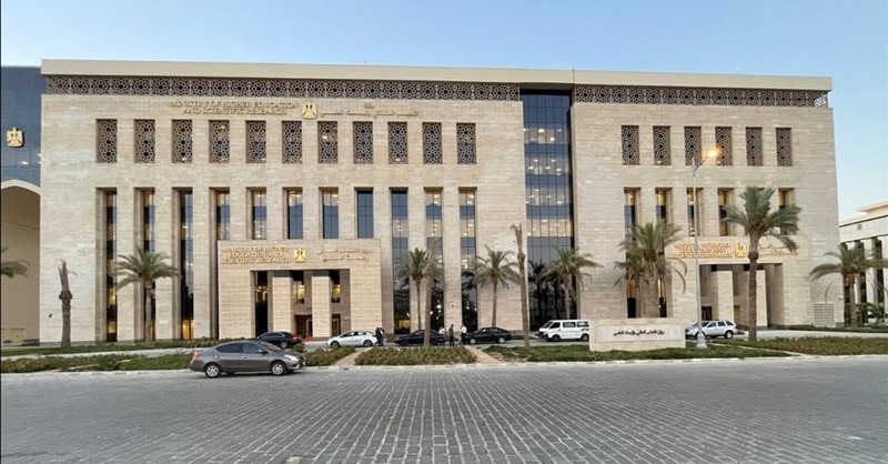  تعرف على كليات جامعة الأقصر الأهلية 