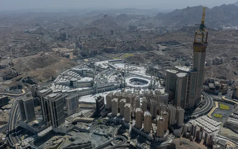 قصف على مكة..  الإجراءات الوقائية المعتمدة من الدفاع المدني