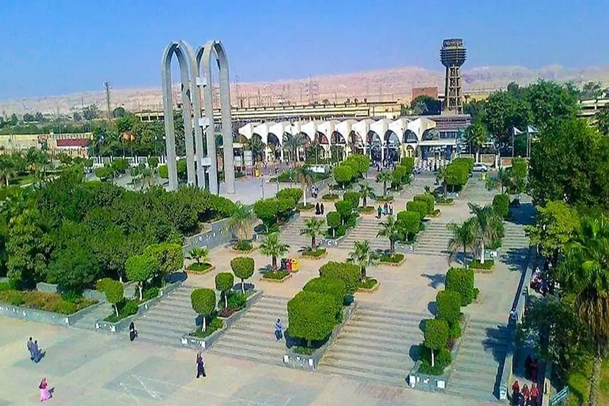 سبب تغيير اسم جامعة حلوان للعاصمة