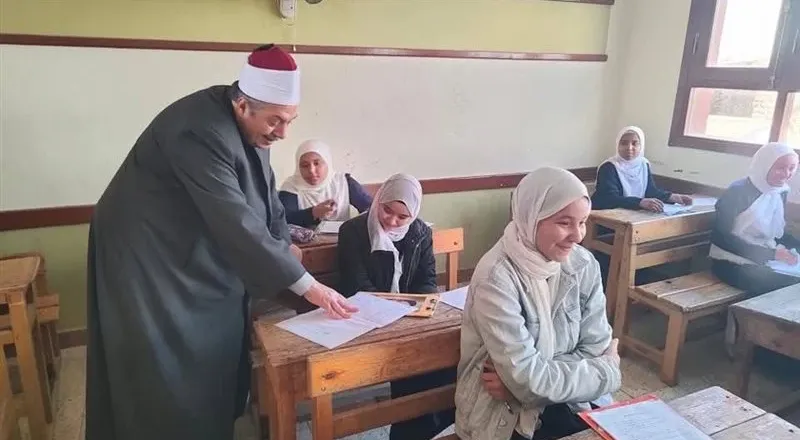 موعد امتحانات الفصل الدراسي الأول لطلاب الأزهر 2026 2027 للنقل والشهادات