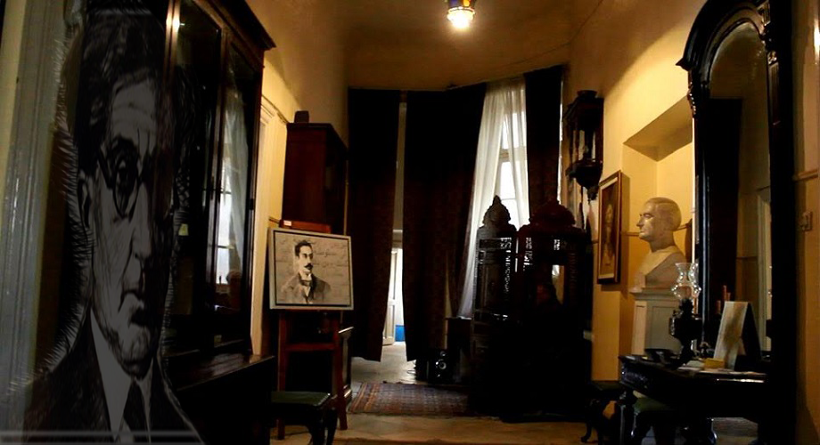 متحف كفافيس.. شاعر الإسكندرية المنسي لا يغادر منزله «الأفضل»