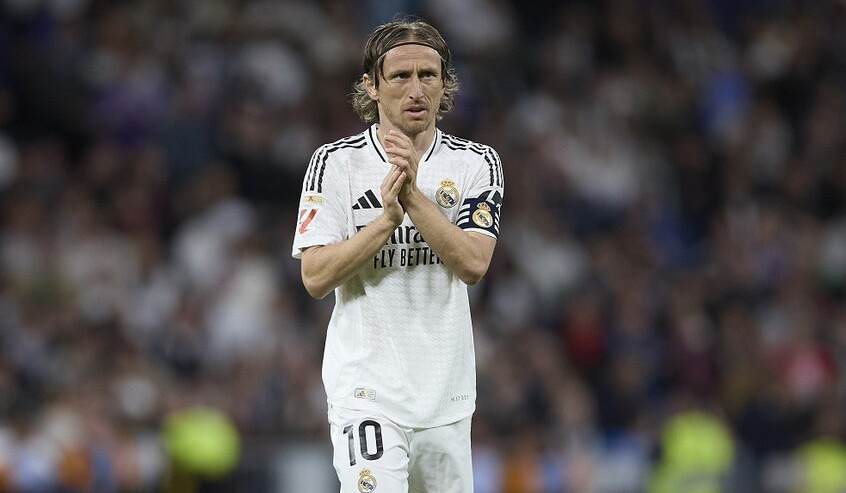 هل اعتزل لوكا مودريتش بعد مغادرة ريال مدريد؟ 