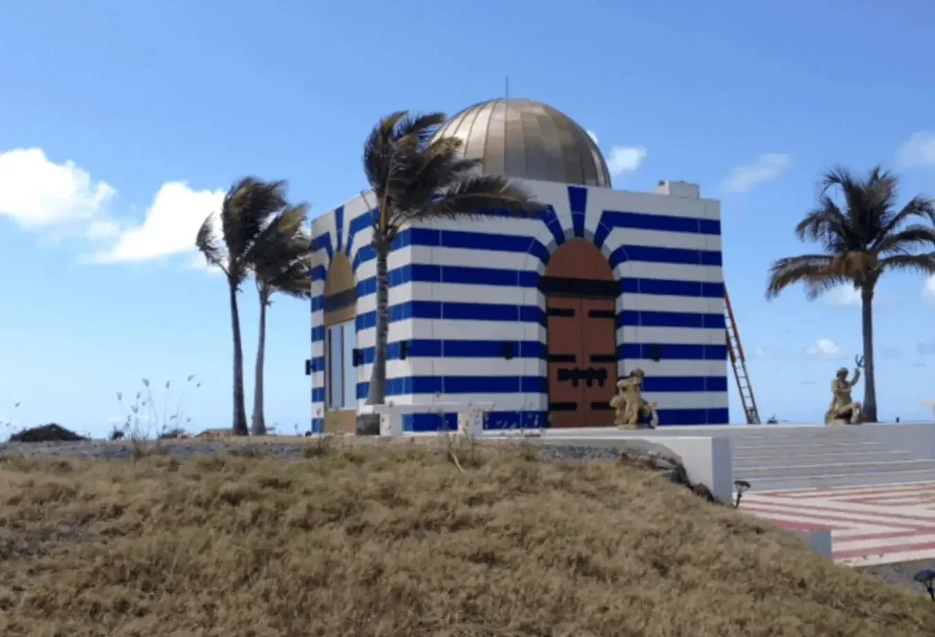 اكتشاف مسجد في جزيرة إبستين يضم قطعا إسلامية نادرة (صورة)