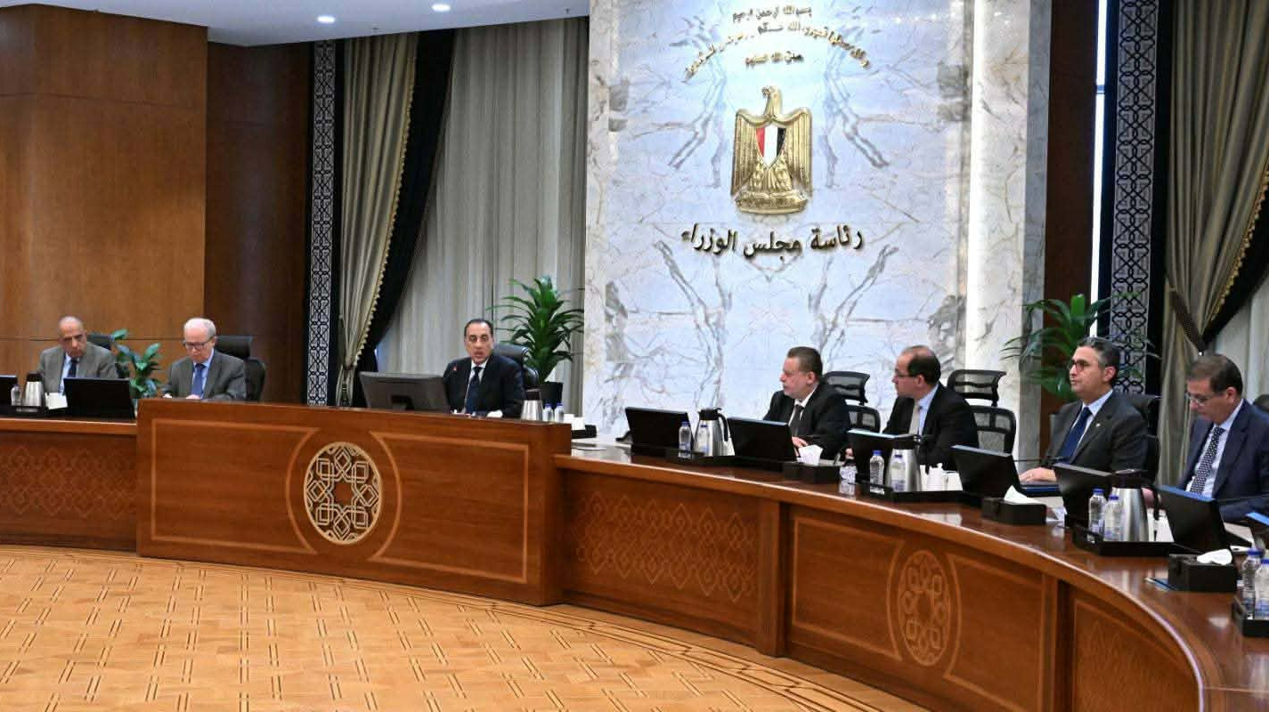 مفاجأة في مخزون الوقود.. الحكومة تعلن تحقيق وفرة في المنتجات البترولية بسبب الترشيد